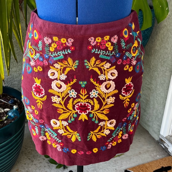 UmGee Embroidered Maroon MiniSkirt - Picture 2 of 2